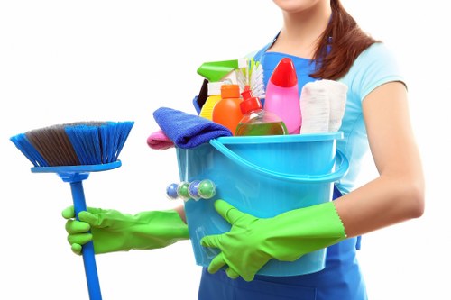 Load-based junk hauling estimate with furniture and household items