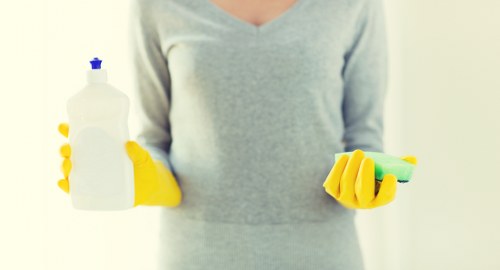 Clean carpet improving indoor air quality in a bright home setting